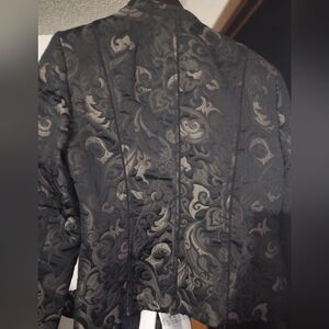 Elegant Black Patterned Blazer